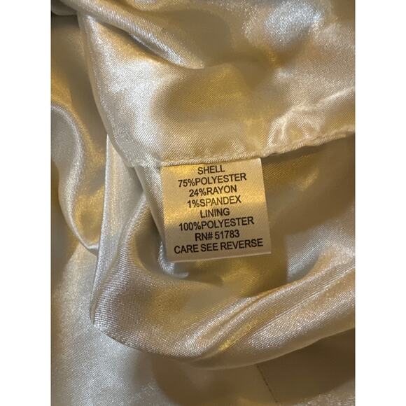 Maurice’s Vest Medium - Picture 6 of 6